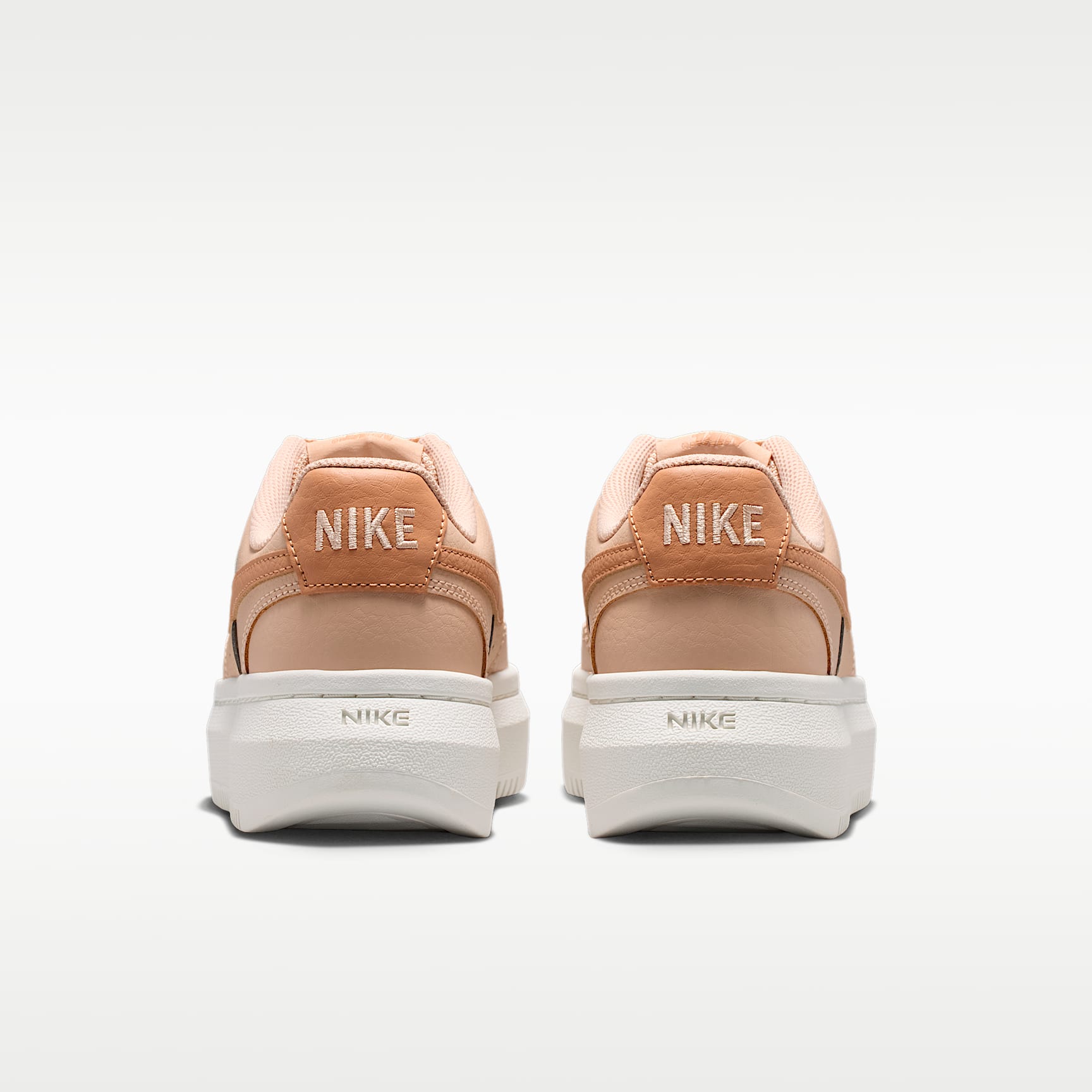 Nike Court Vision Alta Schuh (Damen) – Shimmer/Sail/Light Cognac