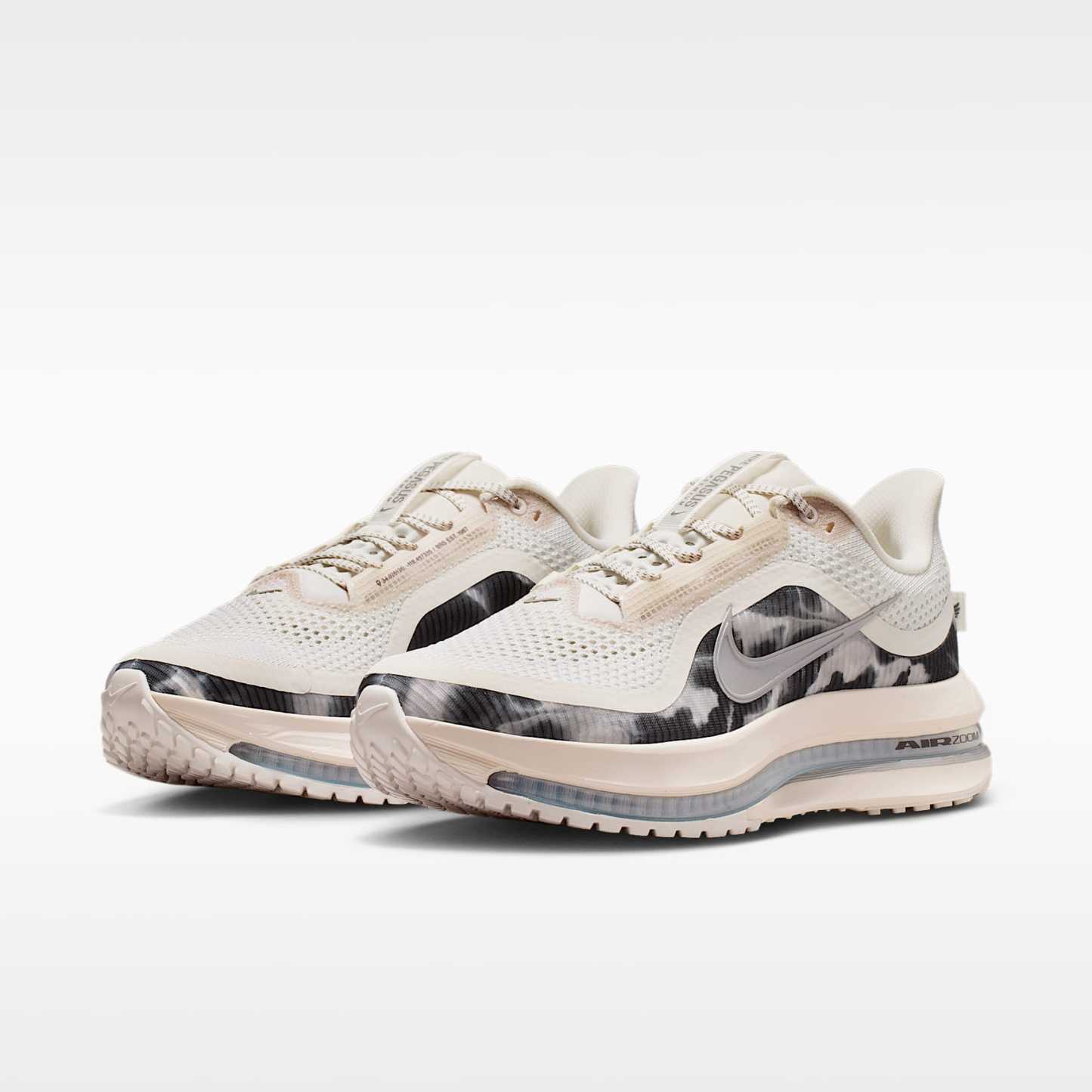 Nike Pegasus Premium SE Straßenlaufschuh (Damen) – Phantom/Anthracite/Metallic Silver/Pencil Point