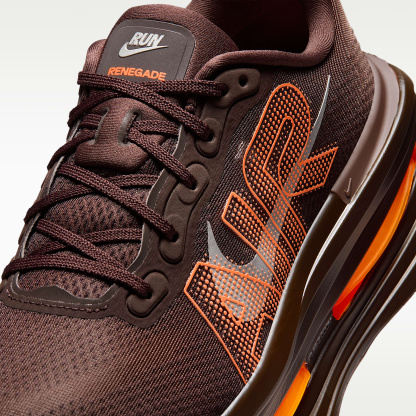 Nike Vomero Premium x Renegade Straßenlaufschuhe (Herren) – Brown Basalt/Total Orange/Bronze Eclipse/Hyper Crimson