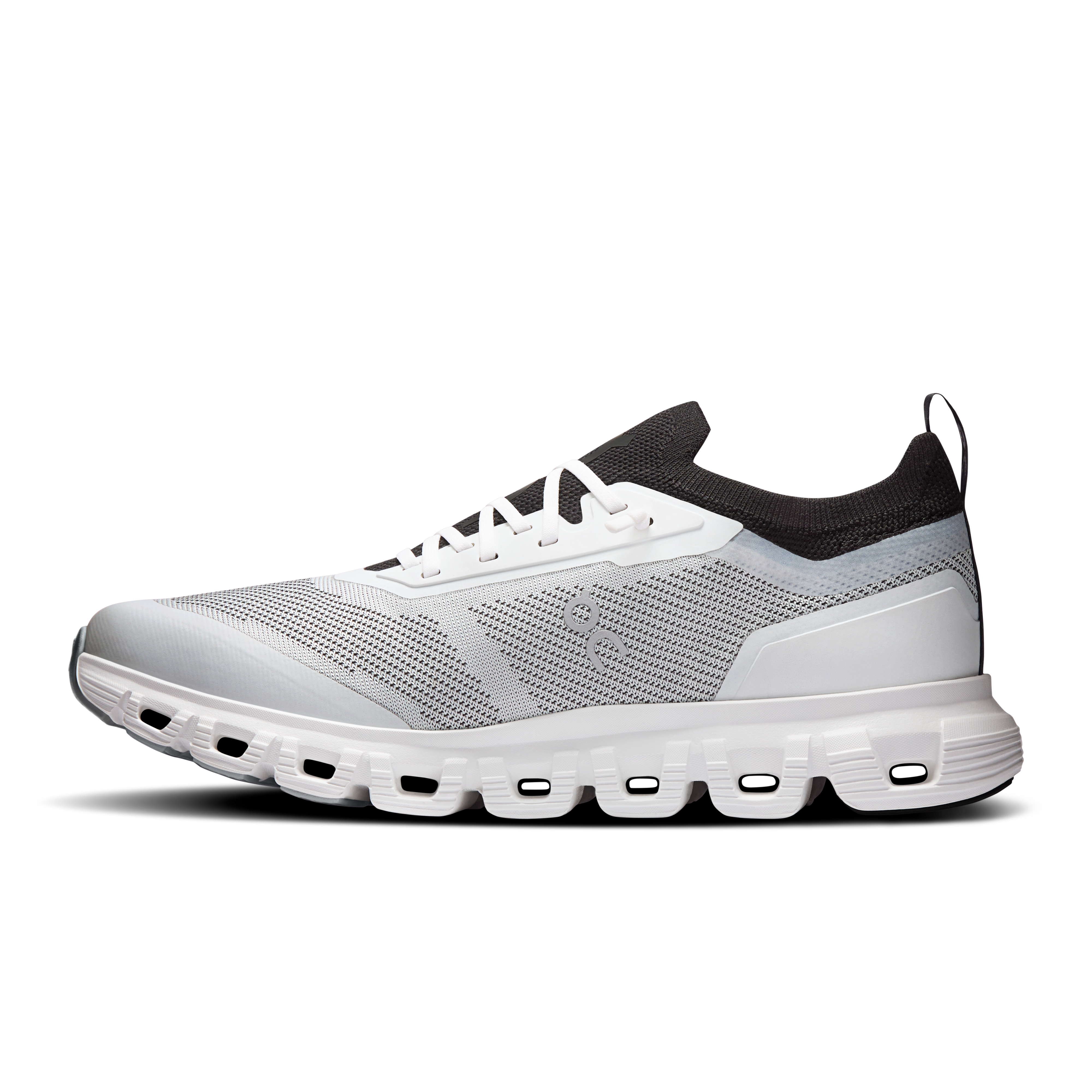 Cloud 6 Versa für sie – White | Black