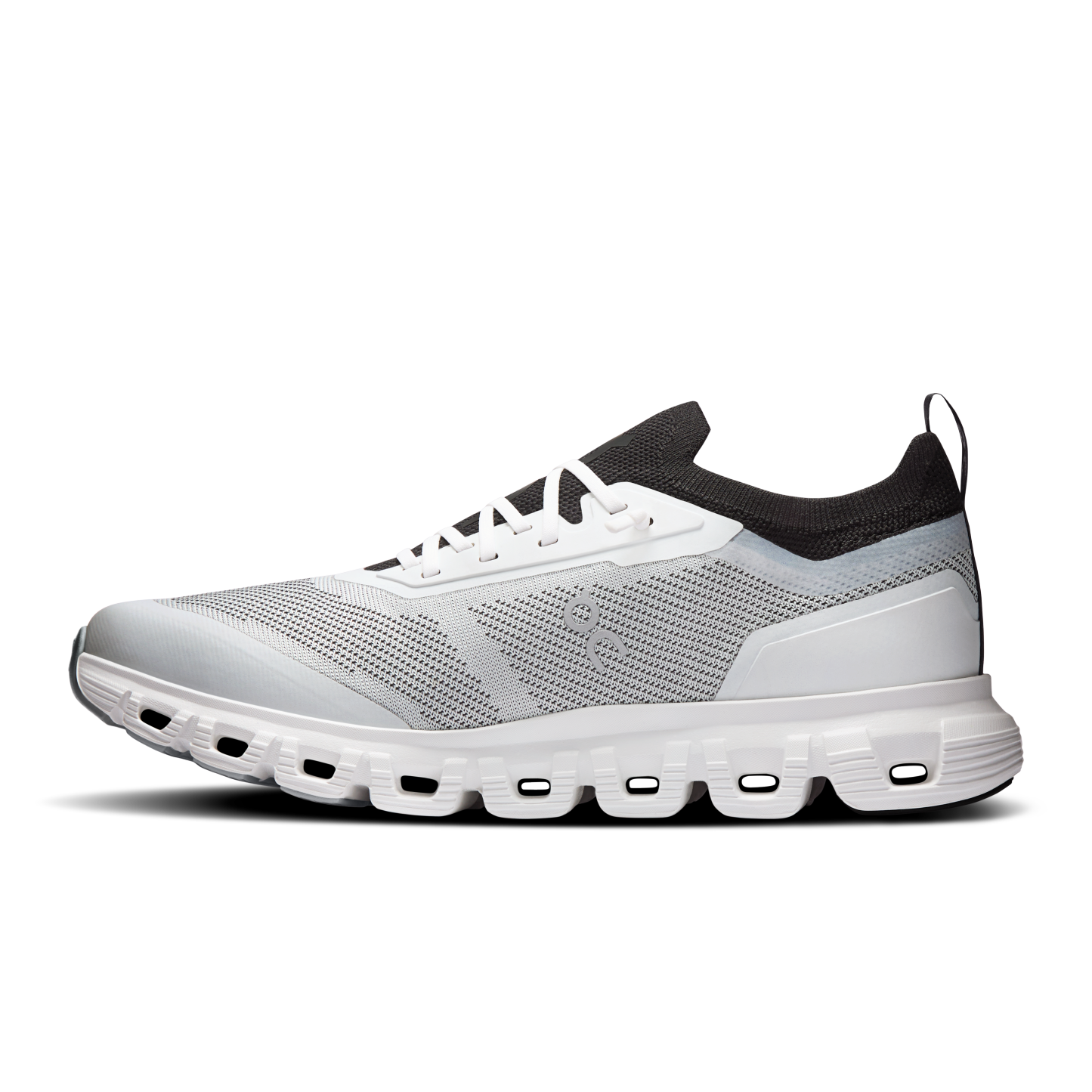 Cloud 6 Versa für sie – White | Black