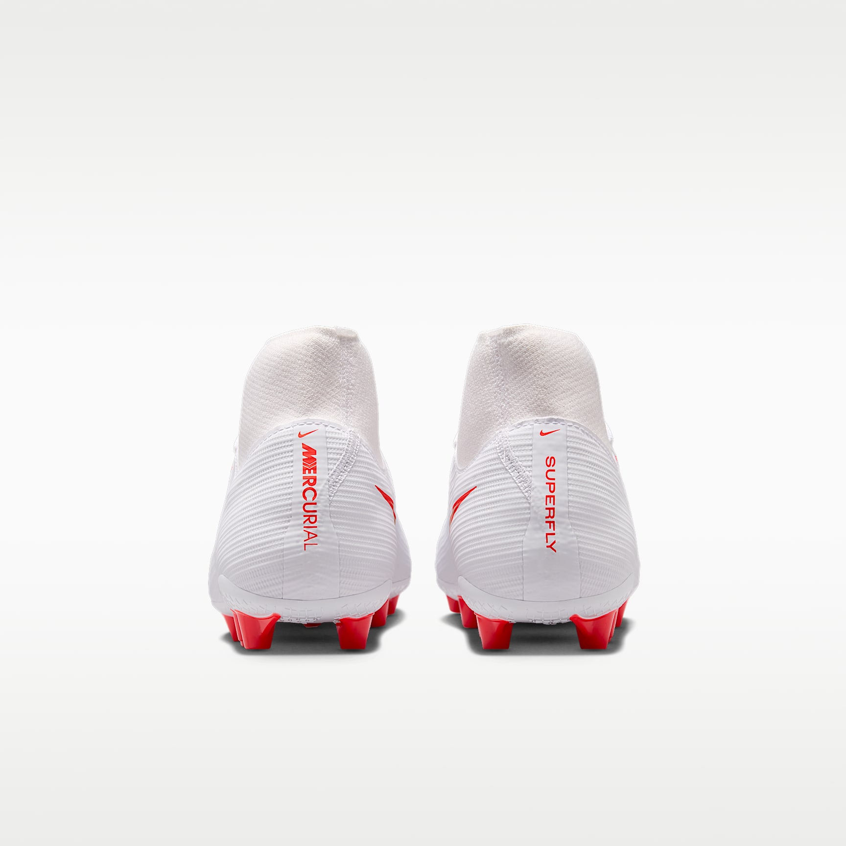 Nike Mercurial Superfly 11 Academy High-Top-Fußballschuh für Kunstrasen – Weiß/Bright Crimson/Blur