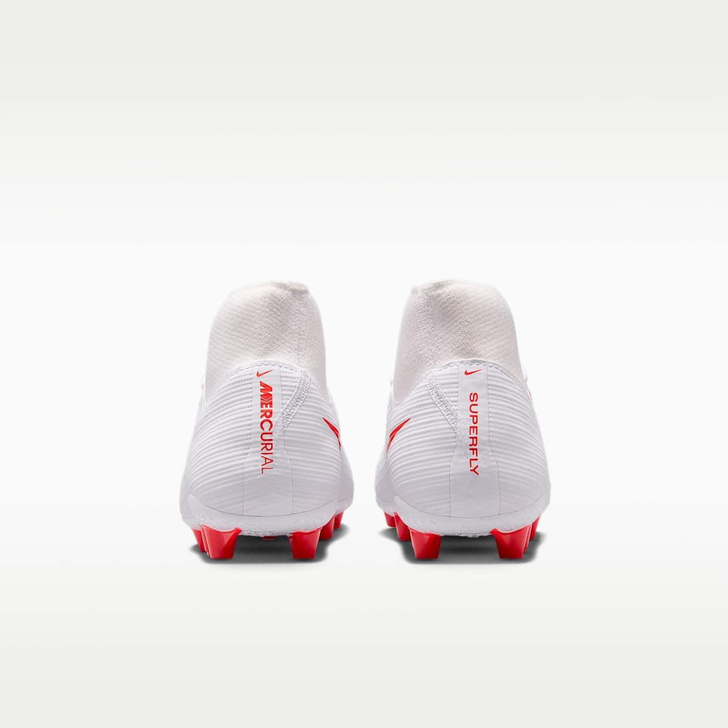 Nike Mercurial Superfly 11 Academy High-Top-Fußballschuh für Kunstrasen – Weiß/Bright Crimson/Blur