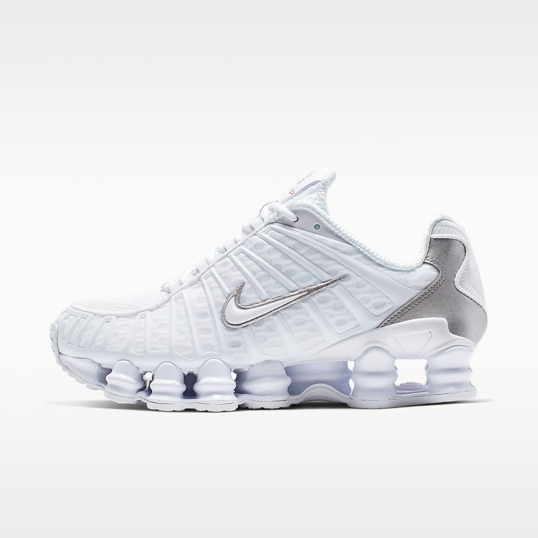 Nike Shox TL Schuh (Damen) – Weiß/Metallic Silver/Max Orange/Weiß