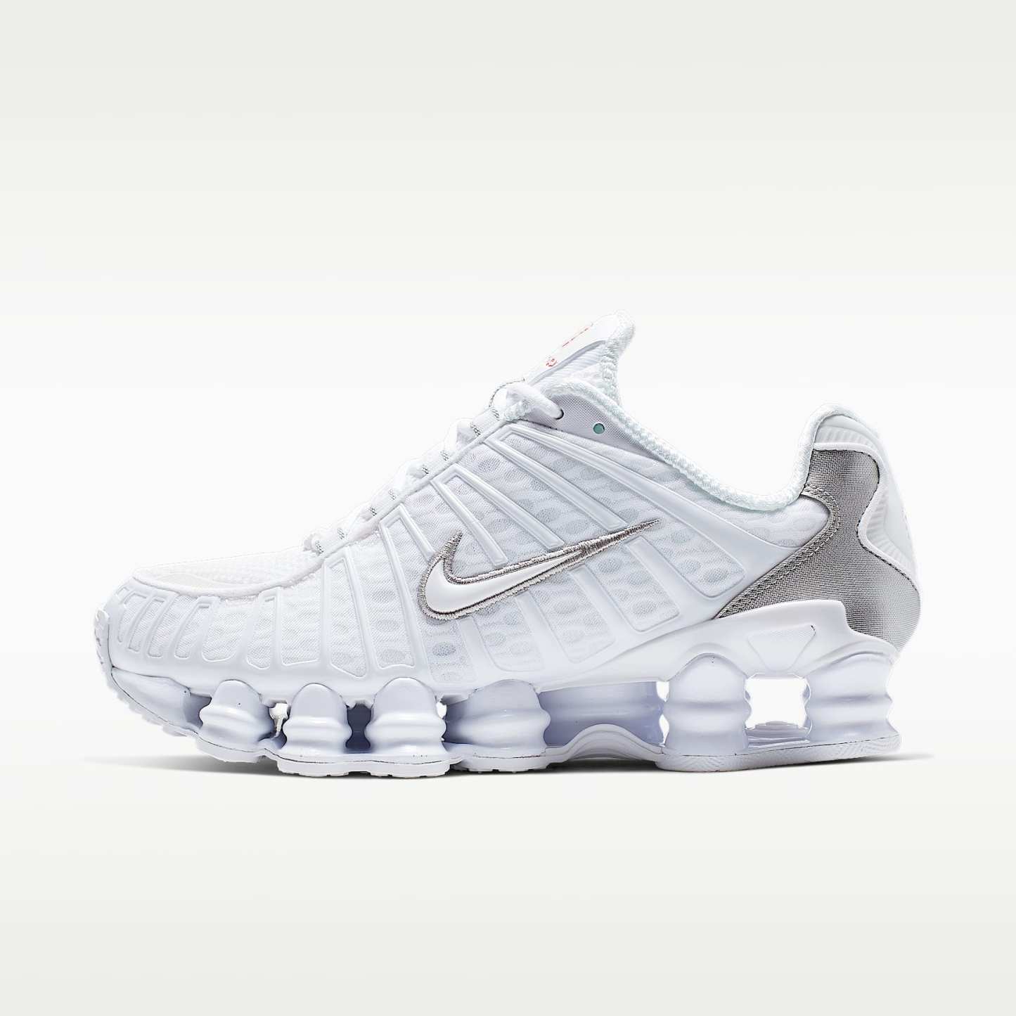 Nike Shox TL Schuh (Damen) – Weiß/Metallic Silver/Max Orange/Weiß