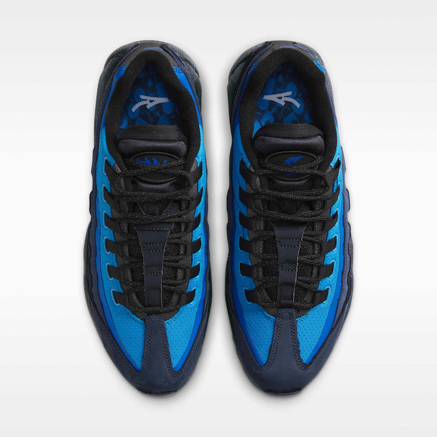 Nike Air Max 95 SP Schuh (Herren) – Obsidian/Harbor Blue/Schwarz