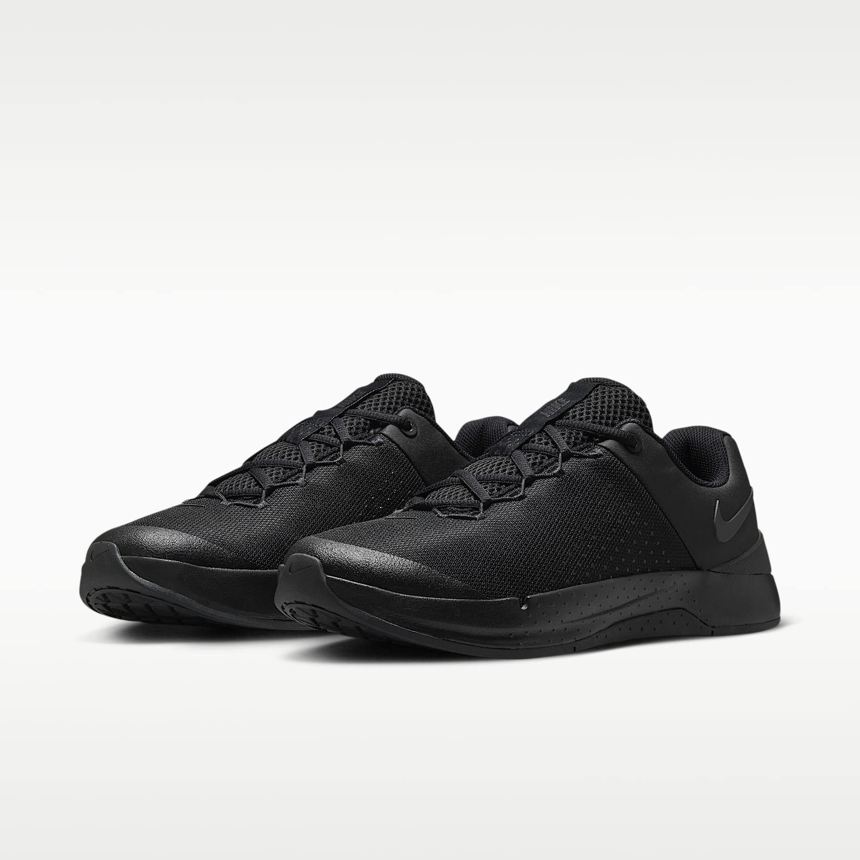 Nike MC Trainer 4 Trainingsschuh (Herren) – Schwarz/Dark Smoke Grey