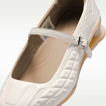 Nike Shox Z Calistra Schuh (Damen) – Pale Ivory/Oatmeal/Pale Ivory