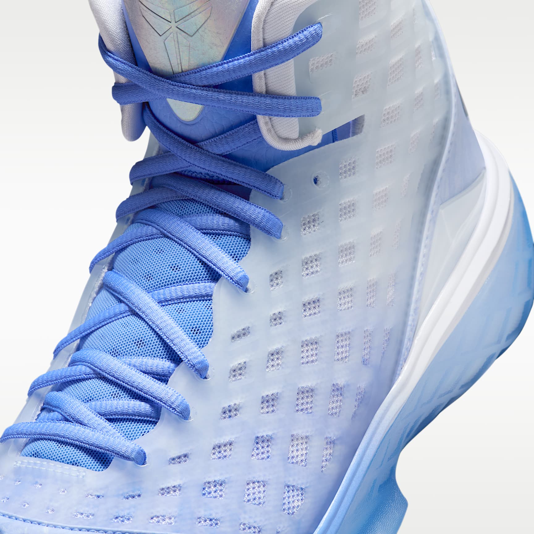 Kobe III Protro Basketballschuh – Royal Pulse/Weiß/Chrome