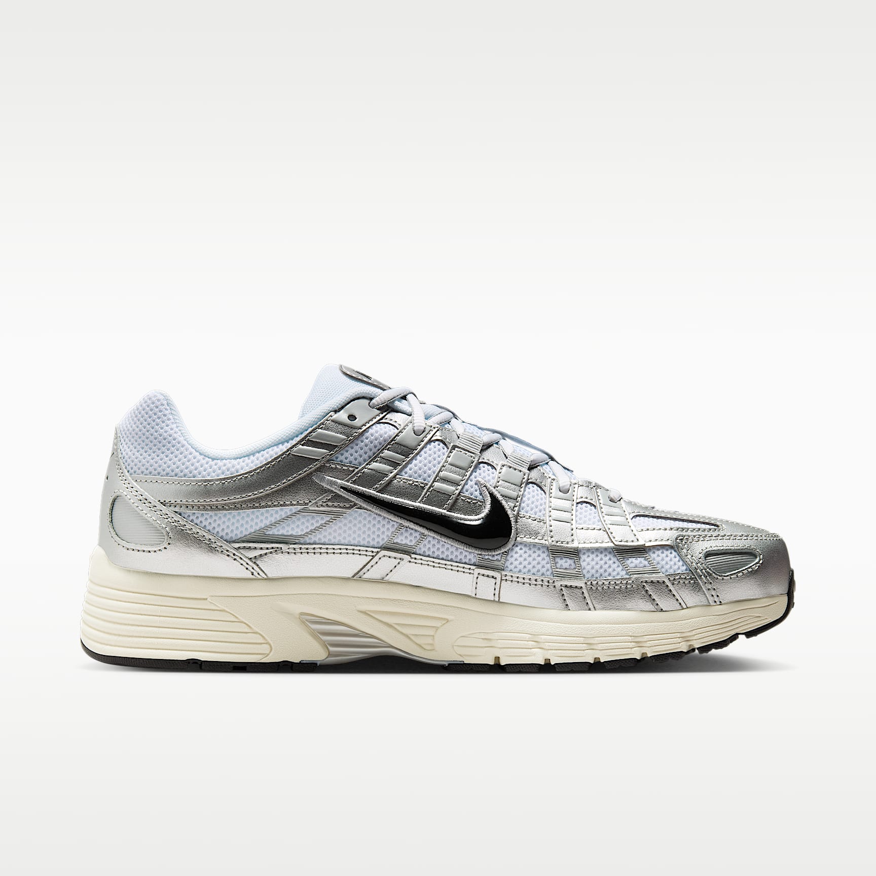 Nike P-6000 Schuh – Weiß/Metallic Silver/Flat Silver/Schwarz