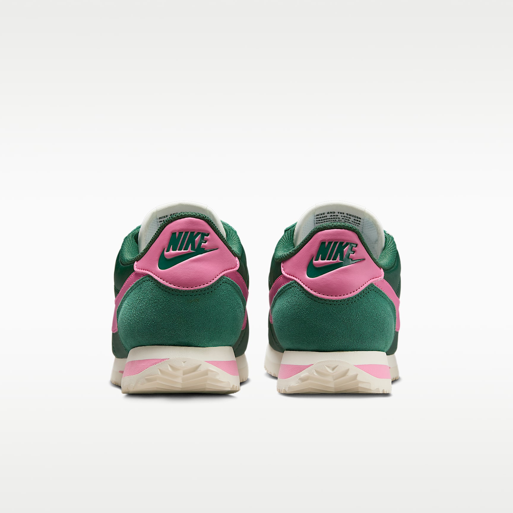 Nike Cortez Damenschuh – Fir/Sail/Pinksicle