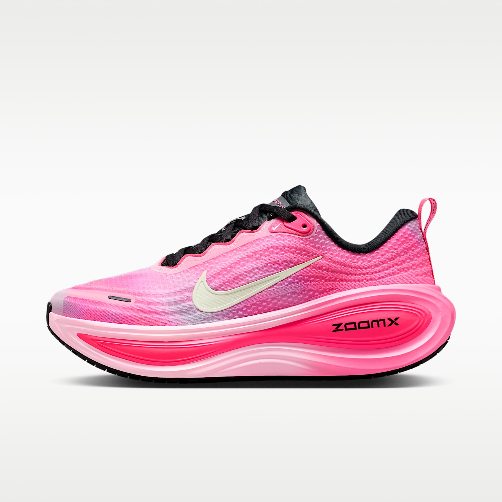 Nike Vomero Plus Straßenlaufschuh (Damen) – Pearl Pink/Pink Glow/Hyper Pink/Summit White