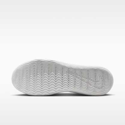 Nike Precision 8 Low Basketballschuh (Herren) – Weiß/Schwarz/Schwarz