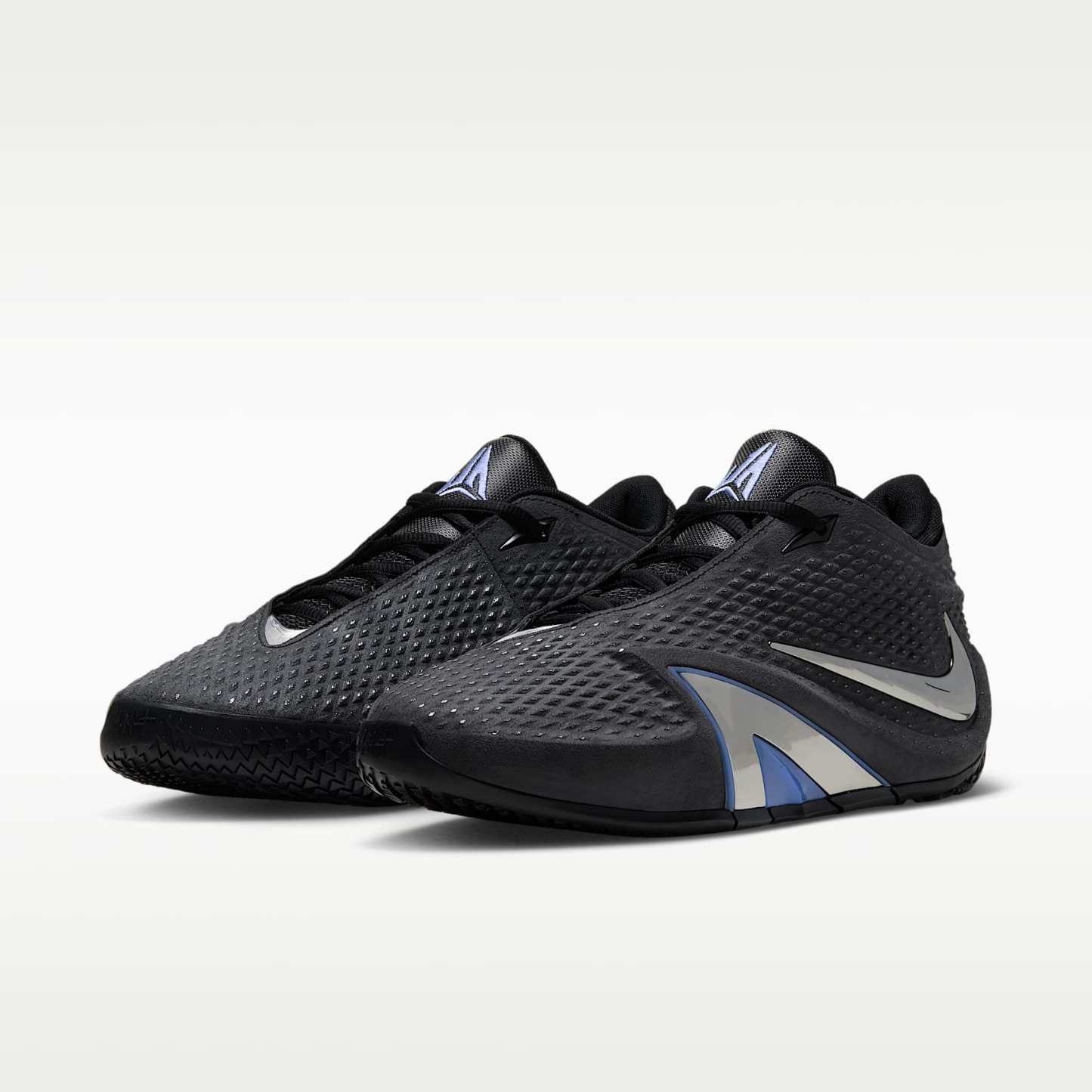JA 4 "Nightmare" Basketballschuhe – Schwarz/Cobalt Bliss/Dark Smoke Grey/Metallic Silver
