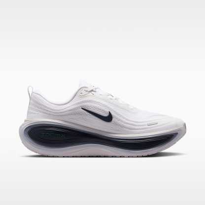 Nike Vomero Plus Straßenlaufschuh (Herren) – Weiß/Green Spark/World Indigo/Midnight Navy