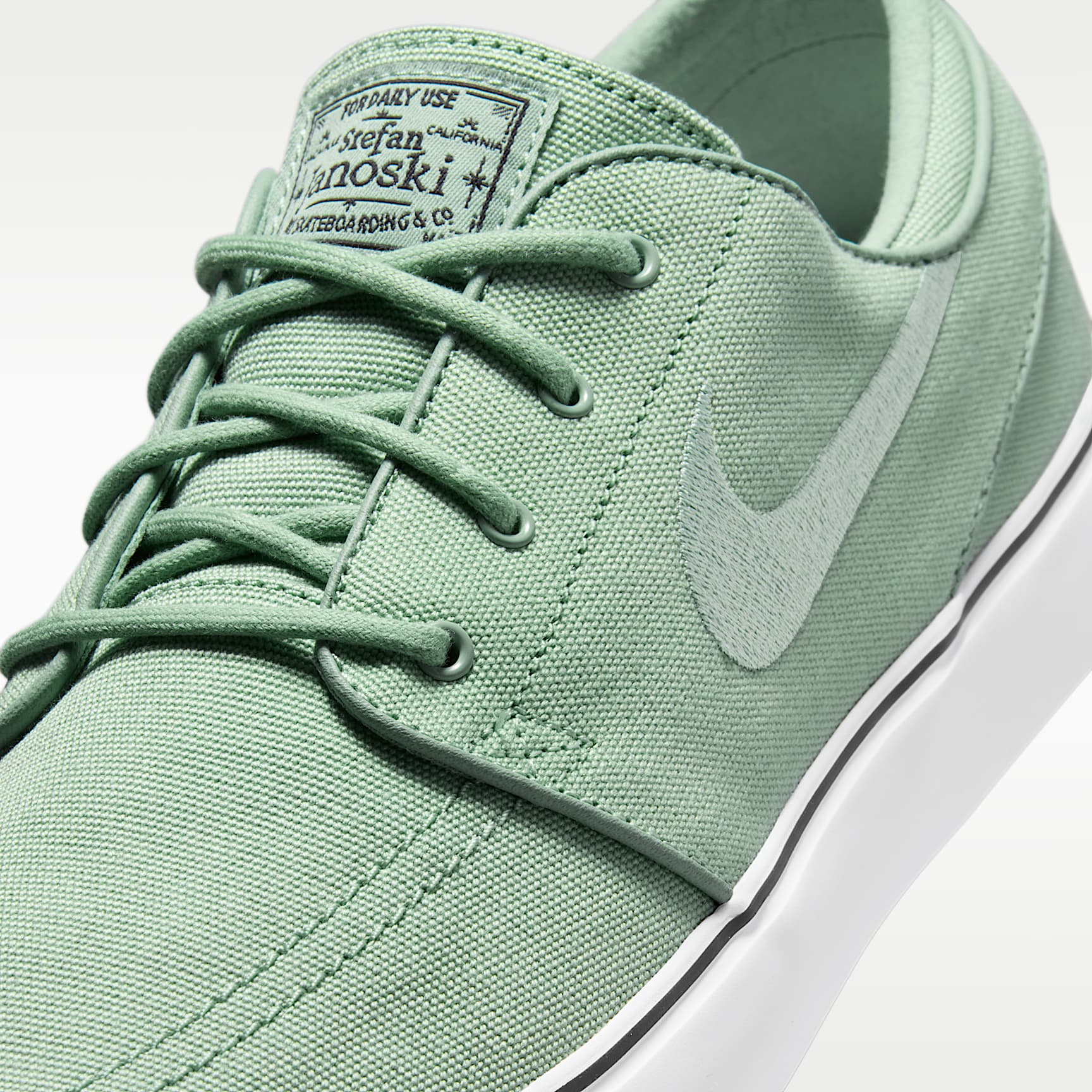 Nike SB Zoom Janoski OG+ Canvas Skateboardschuh – Steam/Weiß/Gum Light Brown/Steam