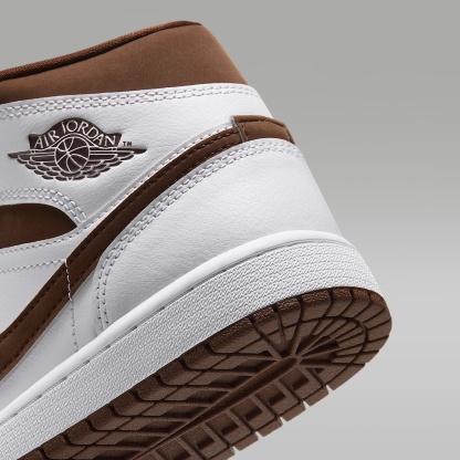 Air Jordan 1 Mid Schuh (Damen) – Weiß/Cacao Wow/Cacao Wow