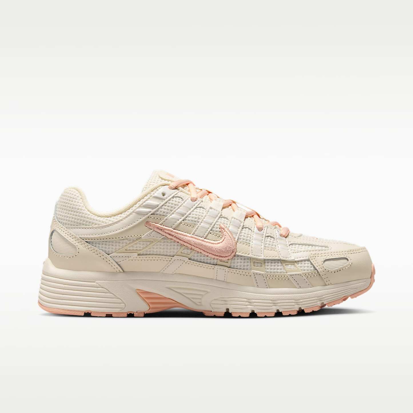 Nike P-6000 Schuh (Damen) – Sail/Soft Pearl/Arctic Orange