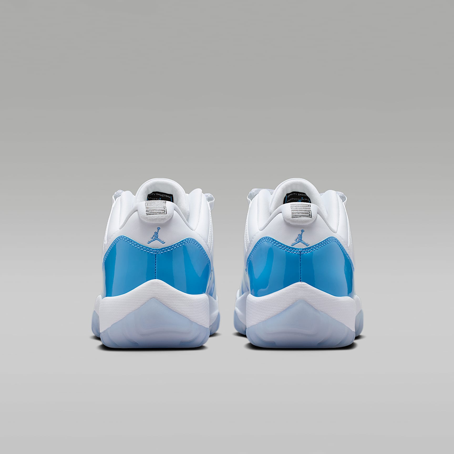 Air Jordan 11 Retro Low "University Blue" Schuh (Herren) – Weiß/Schwarz/University Blue