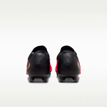 Nike Phantom 6 Low Pro Fußballschuh für normalen Rasen – Bright Crimson/Bright Crimson/Schwarz