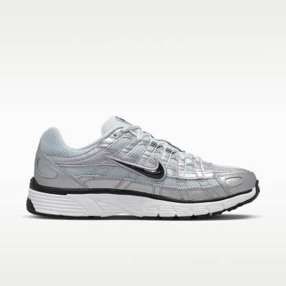 Nike P-6000 Schuh – Weiß/Metallic Silver/Pure Platinum/Schwarz