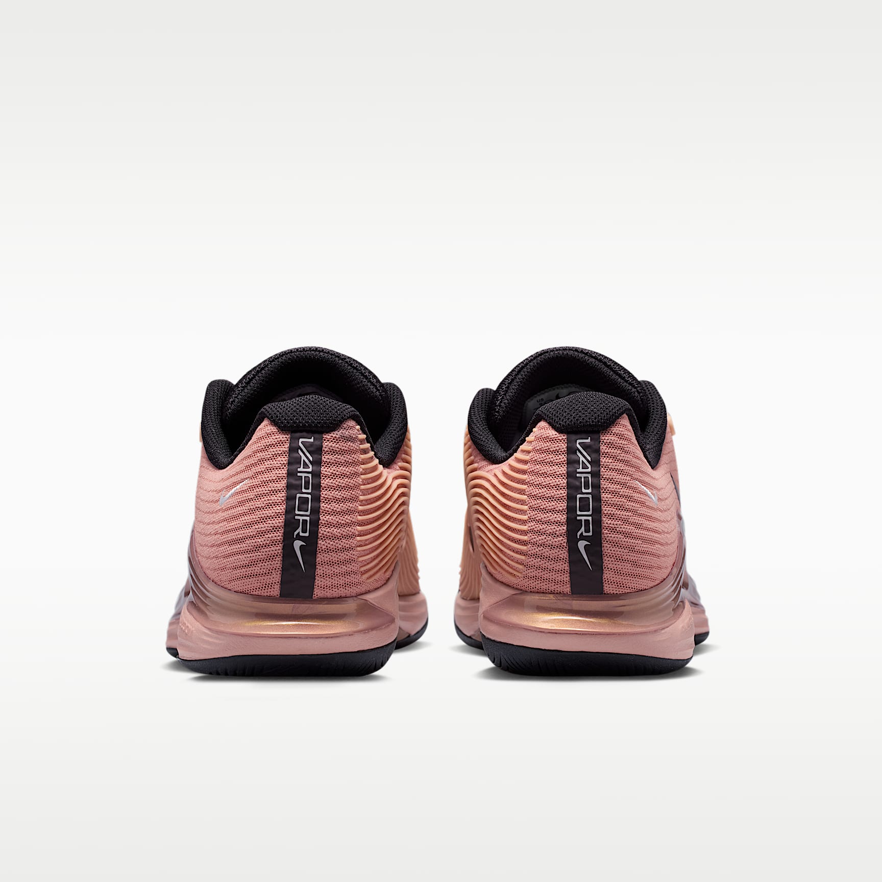 Nike Vapor 12 PRM Tennisschuh für Hartplätze (Damen) – Metallic Red Bronze/Pure Platinum/Schwarz