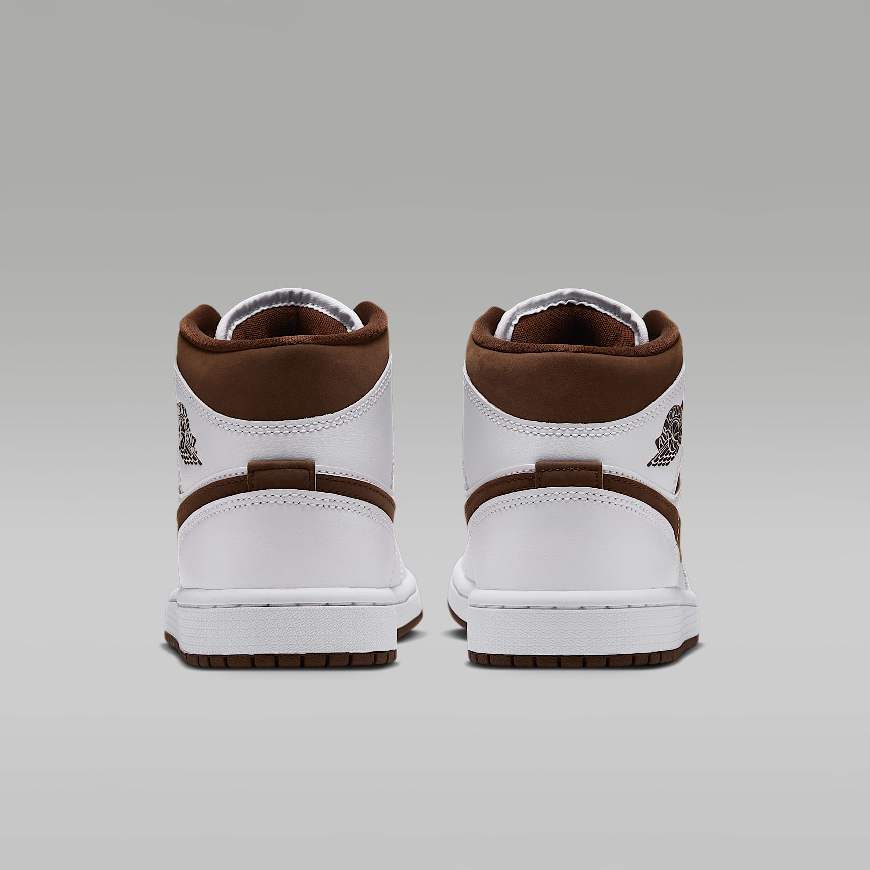 Air Jordan 1 Mid Schuh (Damen) – Weiß/Cacao Wow/Cacao Wow
