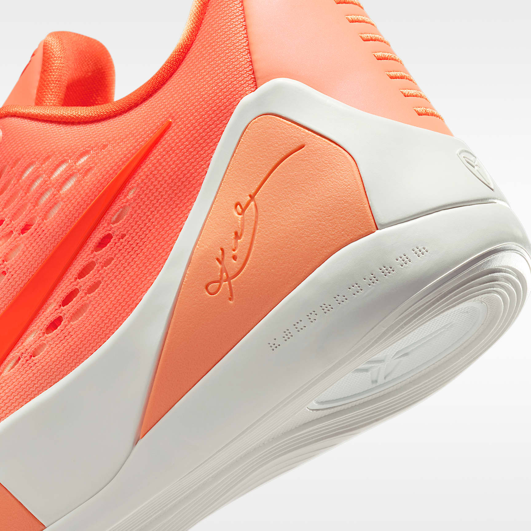 Kobe 9 Low Protro Basketballschuhe – Orange Frost/Brilliant Orange/Summit White/Ice Peach