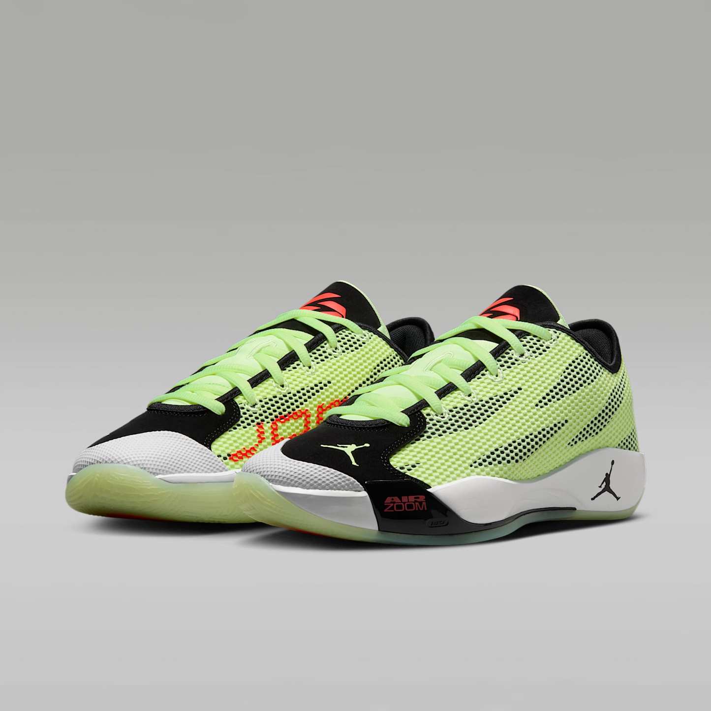 Luka 77 Basketballschuh – Barely Volt/Schwarz/Weiß/Infrared 23