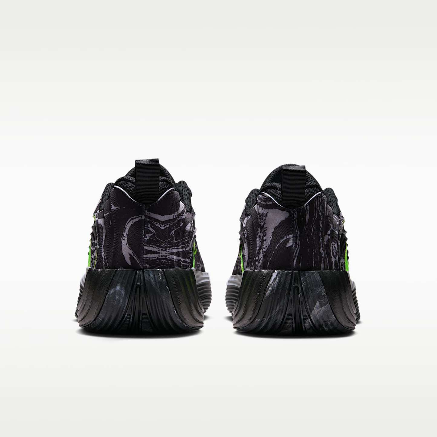 Giannis Immortality 5 Basketballschuh – Schwarz/Light Smoke Grey/Volt