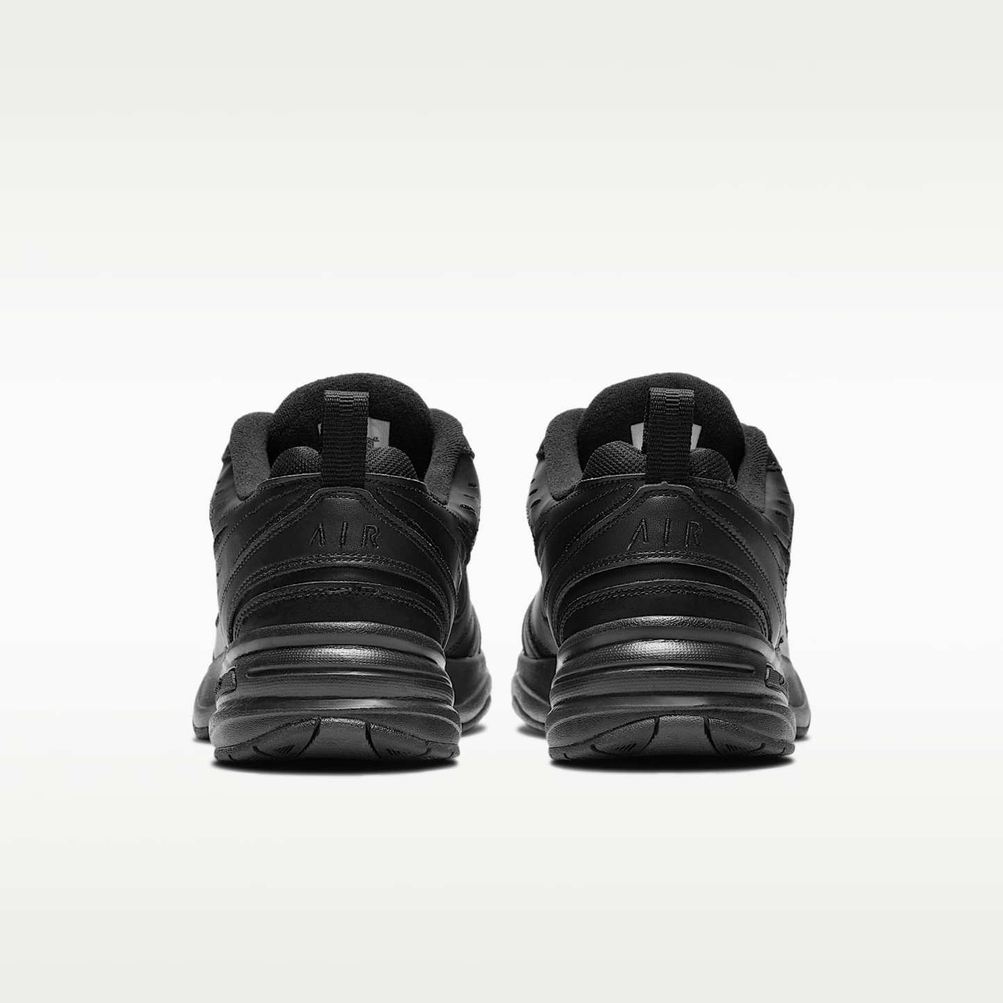 Nike Air Monarch IV Workout-Schuh für Herren – Schwarz/Schwarz