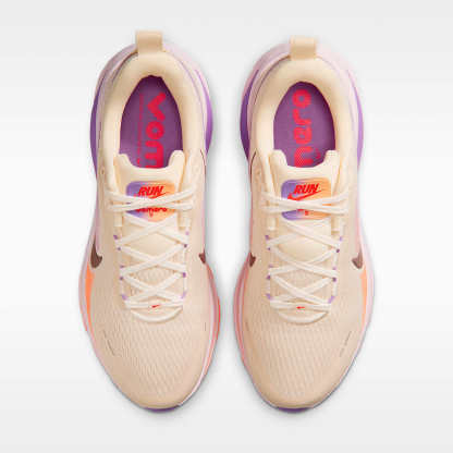 Nike Vomero 18 Straßenlaufschuh (Damen) – Chalk/Pink Foam/Bright Violet/Tattoo