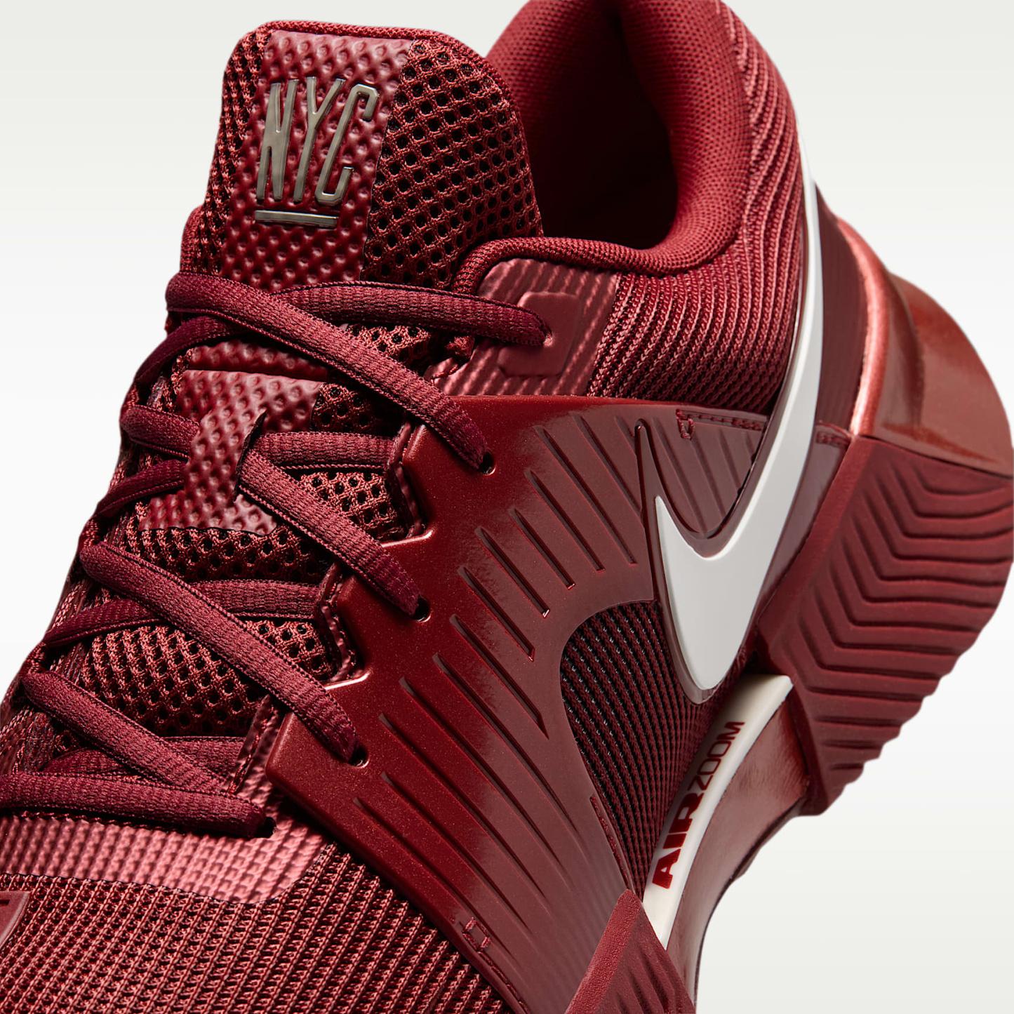 Nike Zoom GP Challenge 1.5 PRM Clay Court Tennisschuh (Herren) – Team Red/Green Spark/Pale Ivory