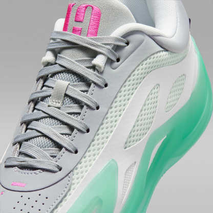 Jordan Heir Series 2 "Seafoam" Basketballschuh – Weiß/Metallic Silver/Pink Blast/Light Pumice