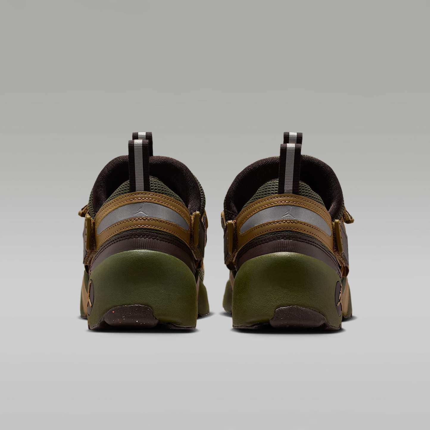 Jordan Trunner LX Schuh (Damen) – Brown Kelp/Cargo Khaki/Velvet Brown/Wild Mango