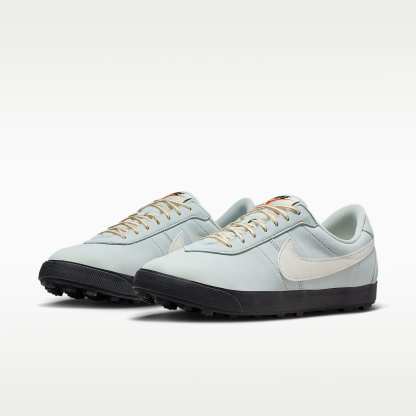 Nike Astrograbber Schuh (Herren) – Light Silver/Phantom/Schwarz/Sail