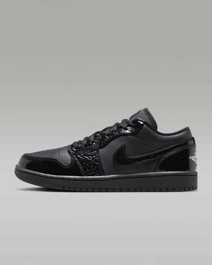Air Jordan 1 Low SE Damenschuh – Schwarz/Weiß/Metallic Silver/Schwarz
