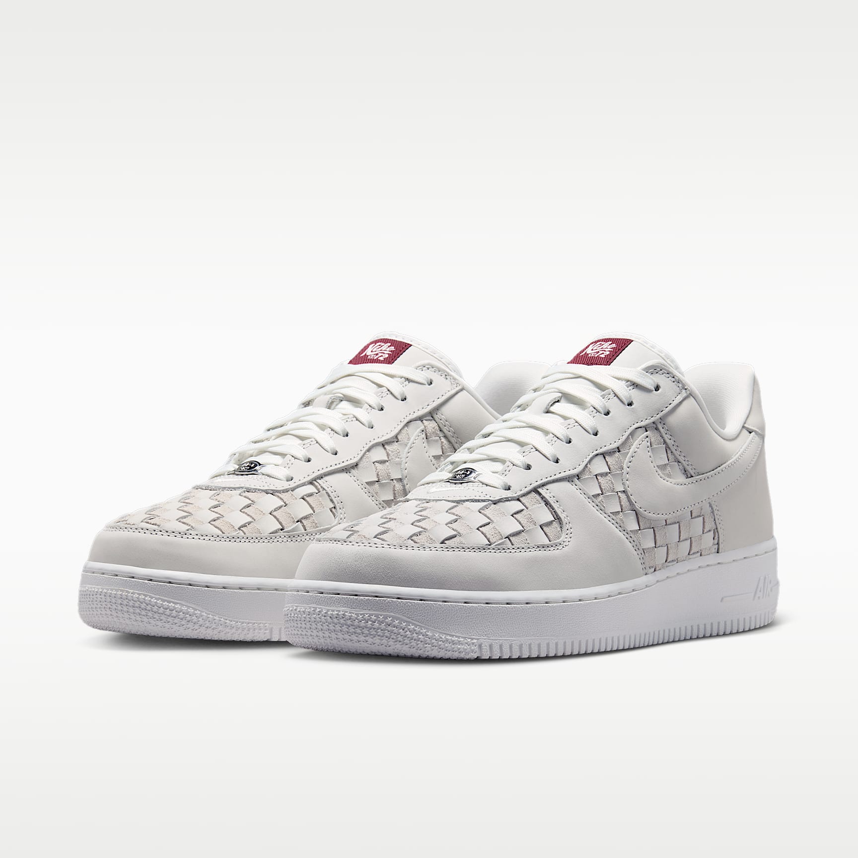 Nike Air Force 1 Low Retro Premium Schuh (Herren) – Summit White/Team Red/Metallic Silver/Summit White