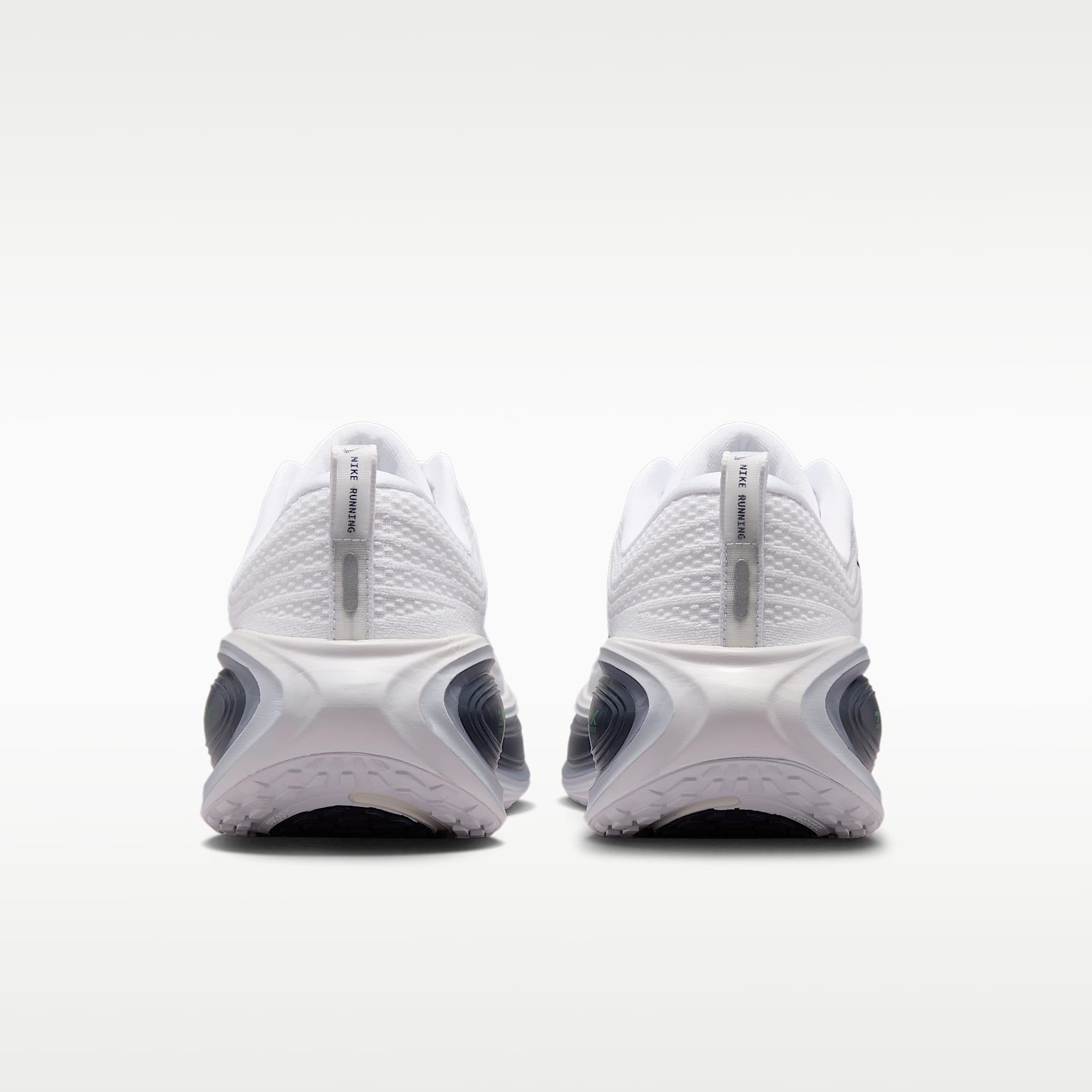Nike Vomero Plus Straßenlaufschuh (Herren) – Weiß/Green Spark/World Indigo/Midnight Navy