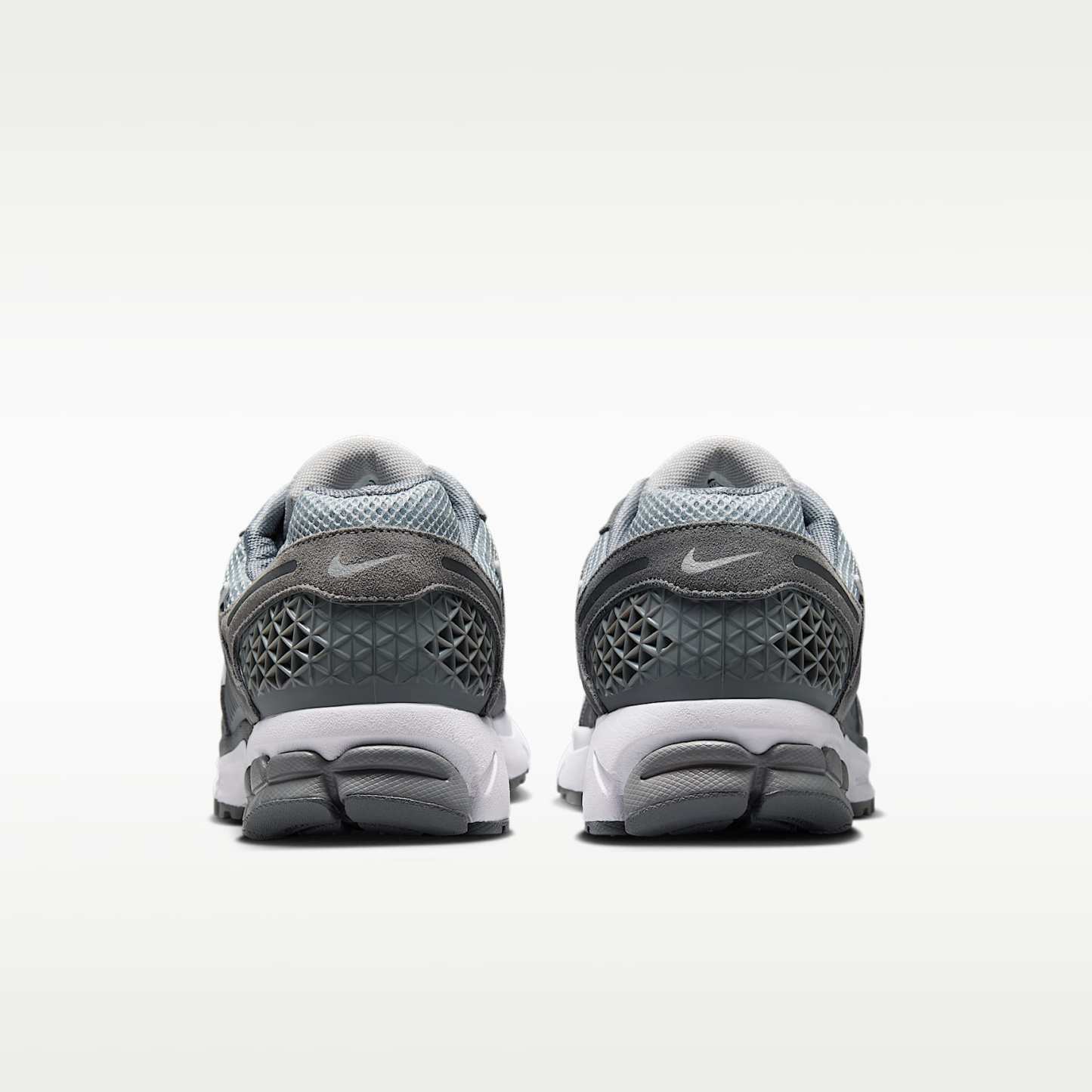 Nike Zoom Vomero 5 Herrenschuh – Cool Grey/Wolf Grey/Weiß