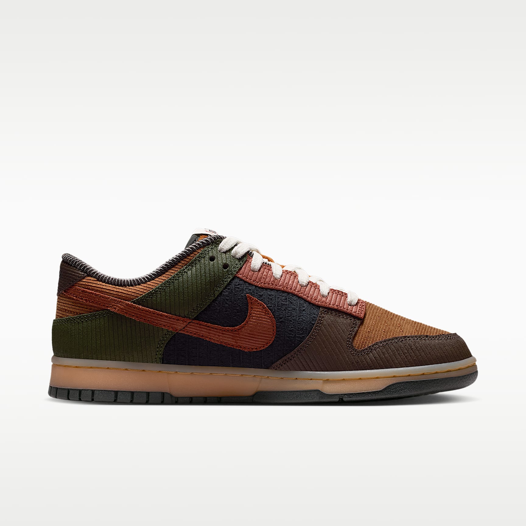 Nike Dunk Low Retro Premium Schuh (Herren) – Light British Tan/Cargo Khaki/Baroque Brown/Cinnamon