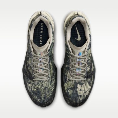 Nike Kiger 10 Traillaufschuh – Spruce Fog/Sea Glass/Black Spruce
