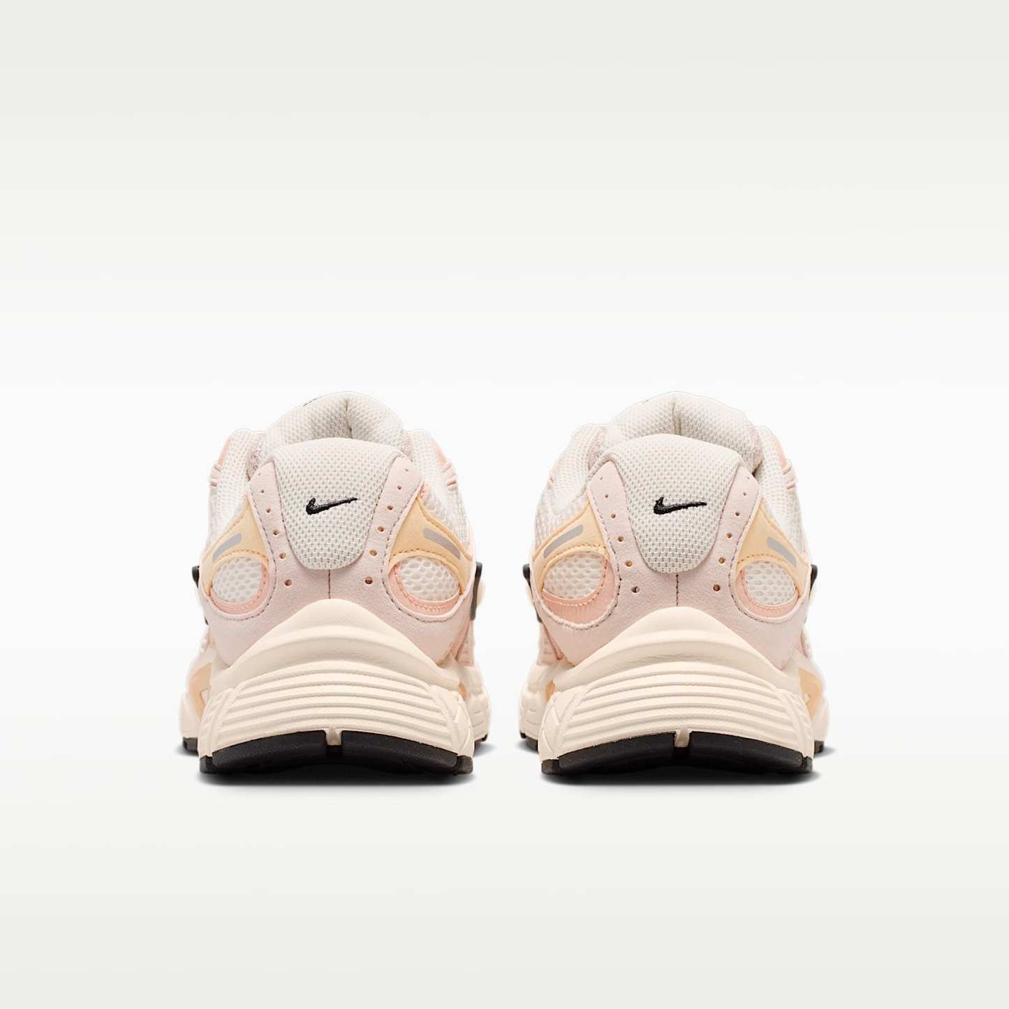 Nike V5 RNR Schuh (Damen) – Chalk/Silt Red/Arctic Orange/Chalk