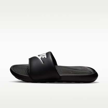 Nike Victori One Slides (Herren) – Schwarz/Schwarz/Weiß