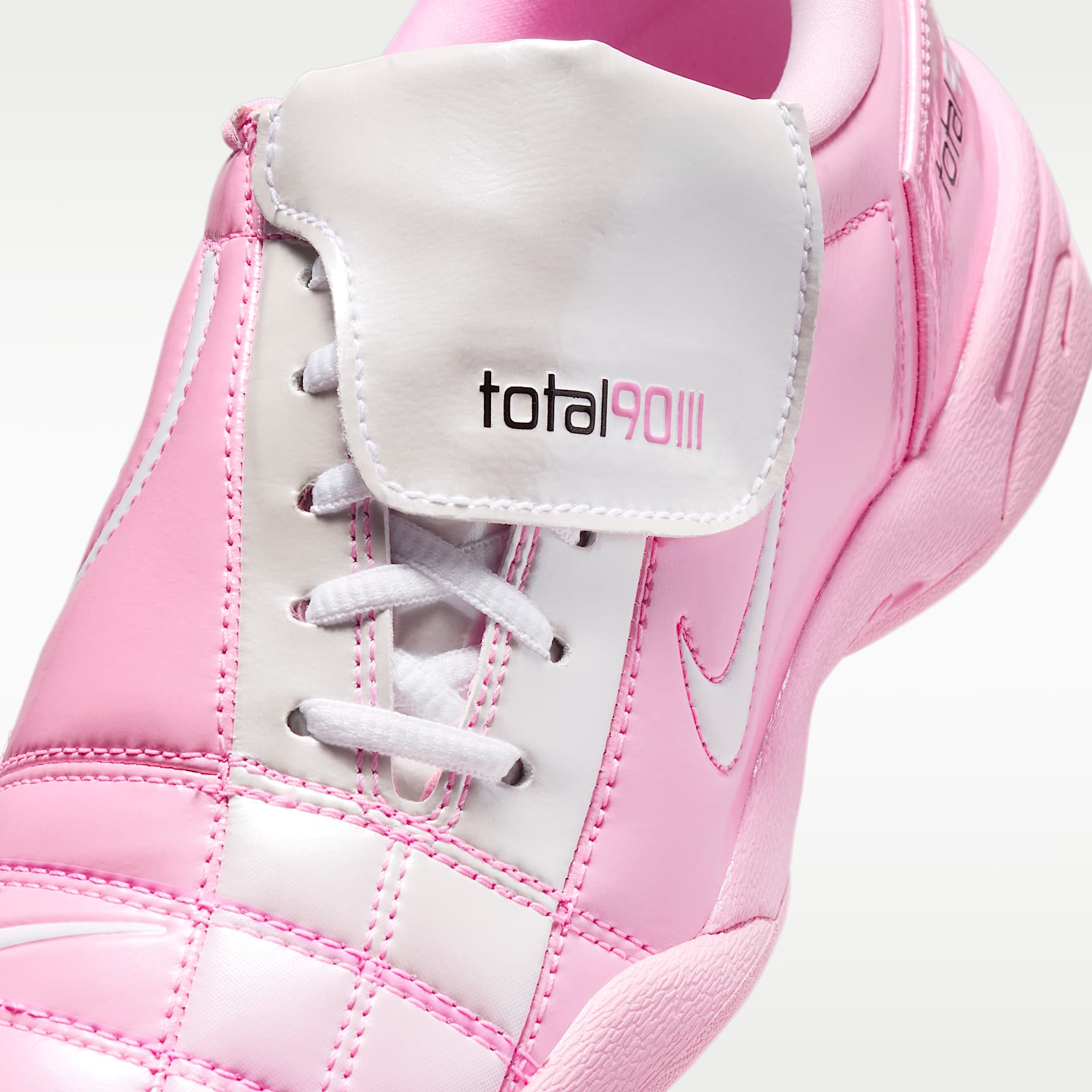 Nike Total 90 SE Schuh (Damen) – Pink Rise/Schwarz/Weiß