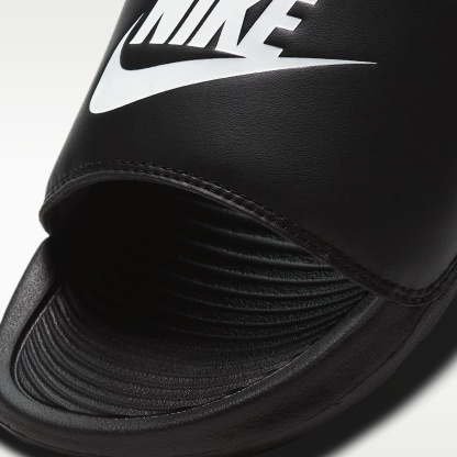 Nike Victori One Damen-Badeslipper – Schwarz/Schwarz/Weiß