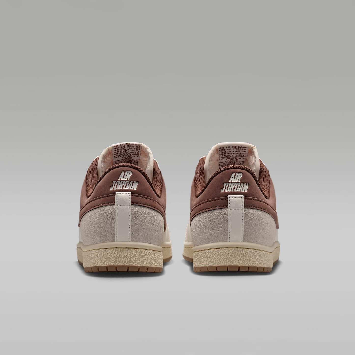 Air Jordan Skyline Low LE Schuh (Herren) – Sail/Light Orewood Brown/Muslin/Fauna Brown