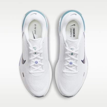 Nike Journey Run Straßenlaufschuh (Herren) – Weiß/Grey Mist/Racer Blue/Midnight Navy