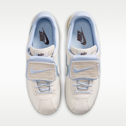 Nike Cortez Schuh (Damen) – Sail/Soft Yellow/Hydrogen Blue/Sail