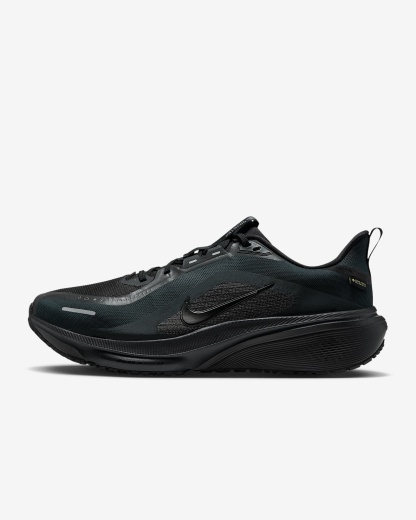 Nike Pegasus 42 GORE-TEX wasserdichter Straßenlaufschuh (Herren) – Schwarz/Off Noir/Dark Grey/Schwarz